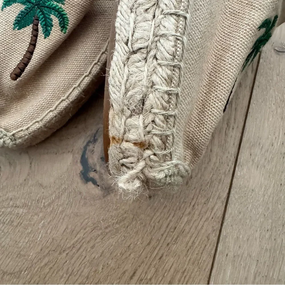 Soludos woman’s Beige Loafers with Palm Tree Design